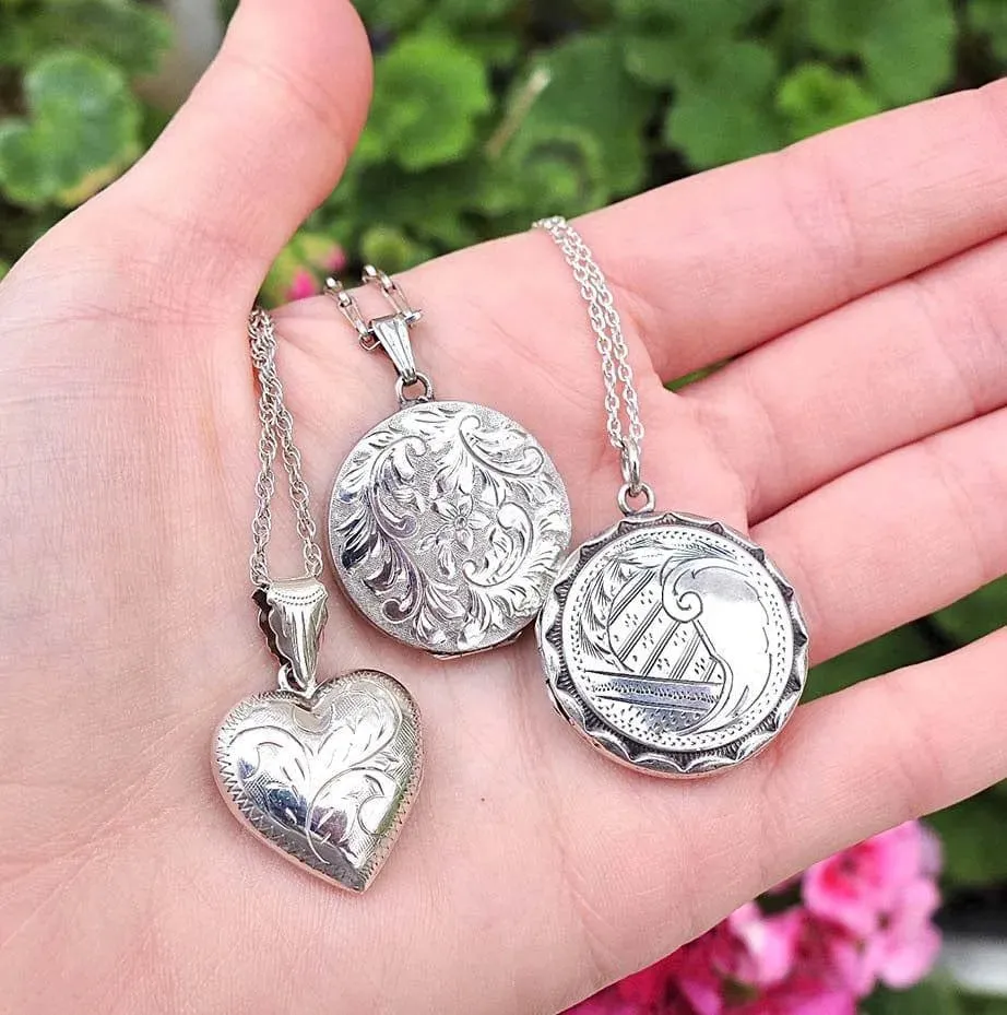 Antique 1916 Silver Engraved Round Locket Necklace