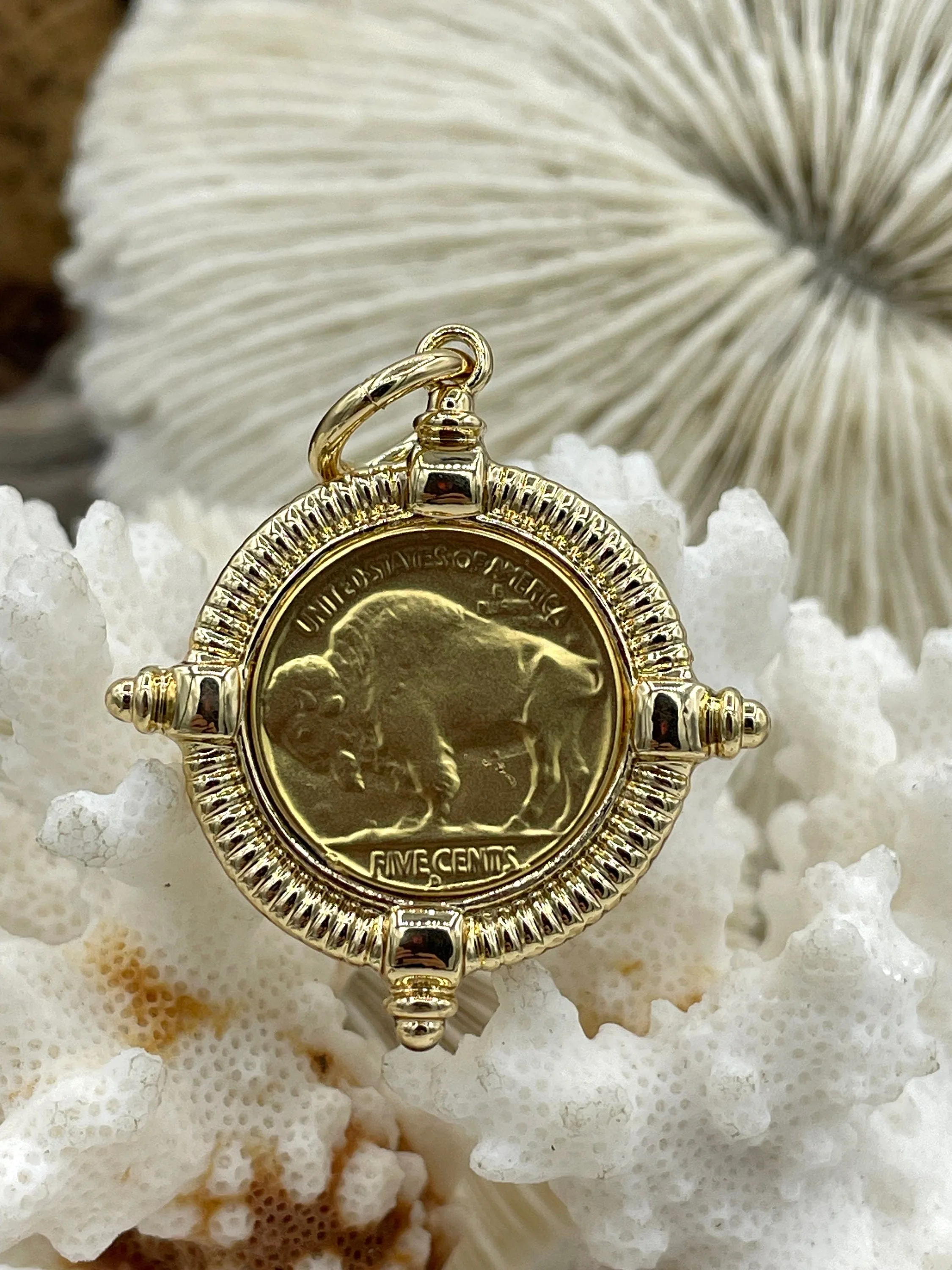 Buffalo Nickel Gold coin Pendant, Reproduction Gold Coin Pendant, Buffalo Nickel Pendant, Buffalo Nickel Coin Charm, 3 bezel color Fast Ship