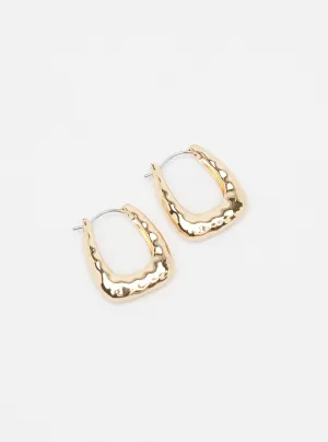 HAMMERED OBLONG HOOP EARRING