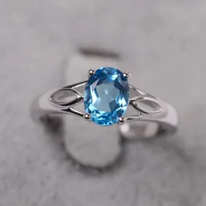 Natural Oval Cut Swiss Blue Topaz Simple Solitaire Ring  - 925 Sterling Silver Ring