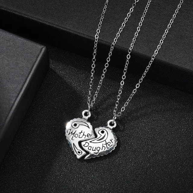 Romantic Couple Heart Clock Key Detachable Pendant Necklaces