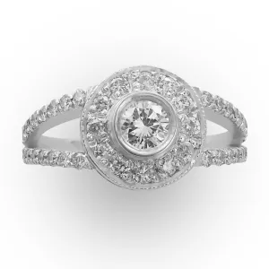 Round Halo Diamond Ring