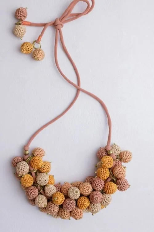 Samoolam Handmade Crochet Guldasta Necklace - Peach